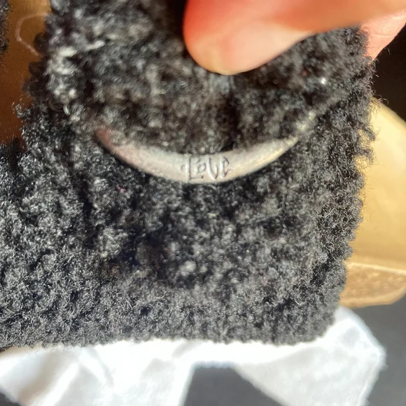 sandals - Picture 6 of 7